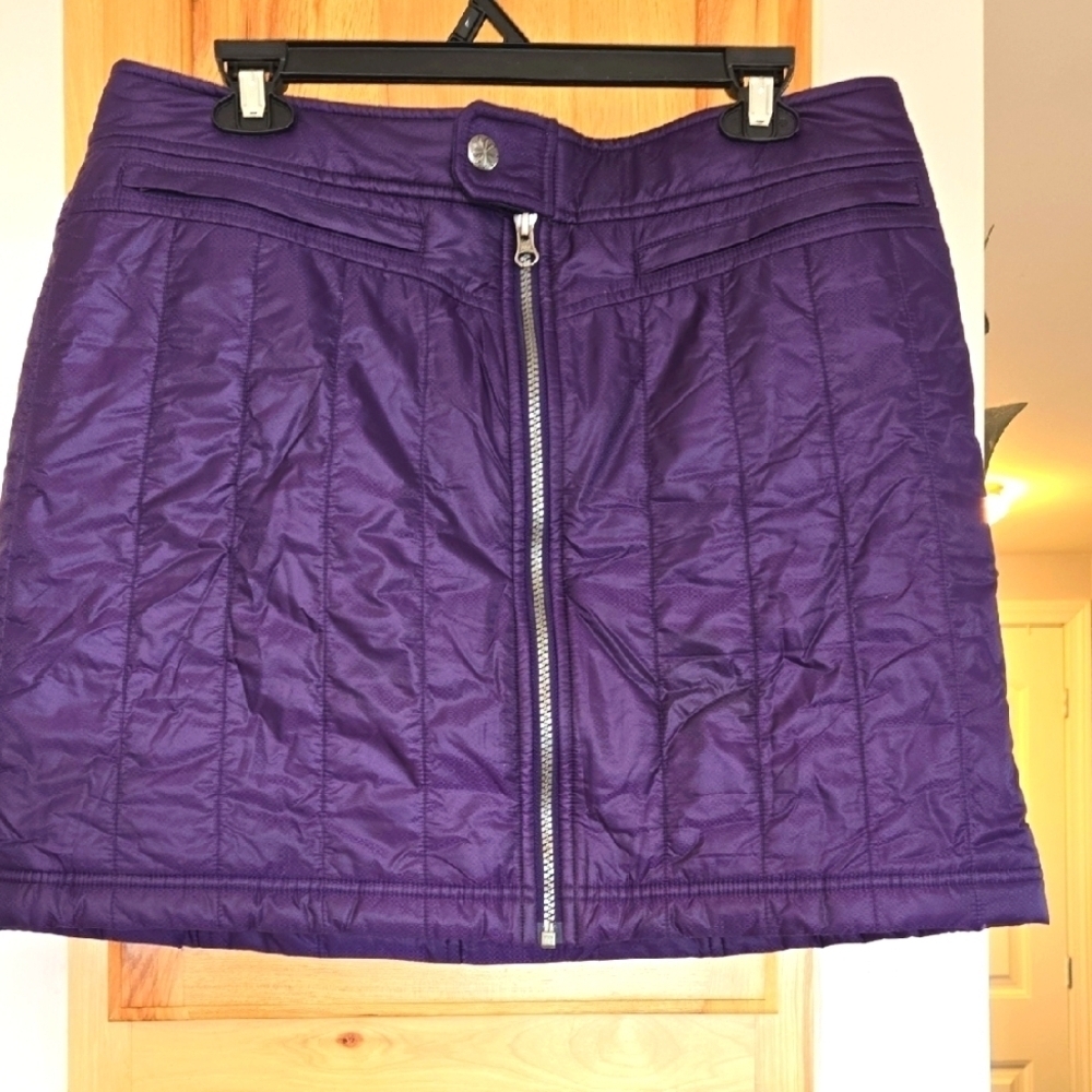 Athleta Toasty Buns Quilted Mini Skirt Activewear Size 12 Tall Purple